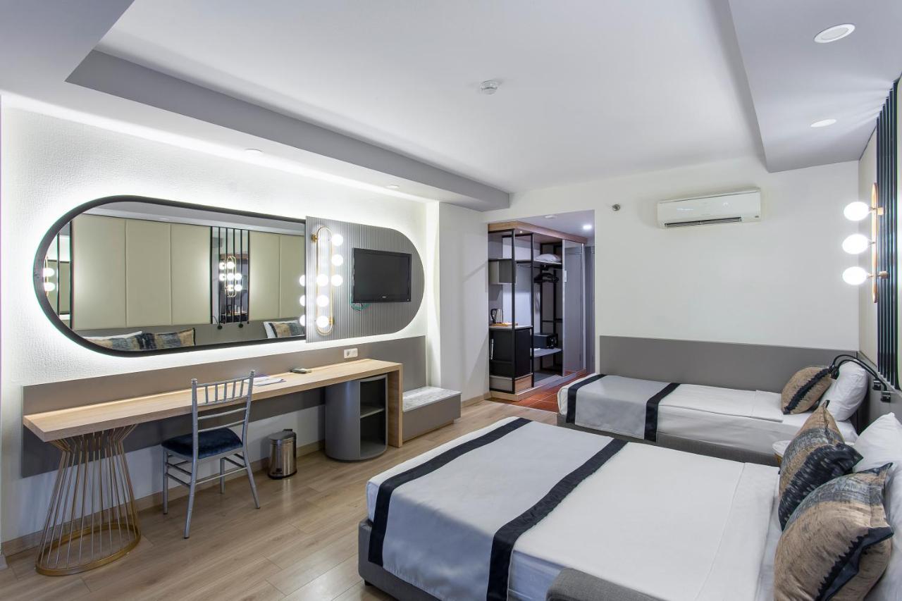 Large Double or Twin Room